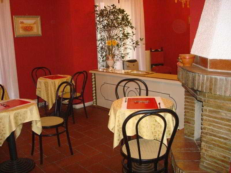 Hotel Foro Imperatori 3*